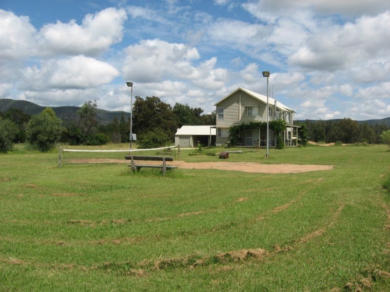 322 Harrowby Street, Broke NSW 2330