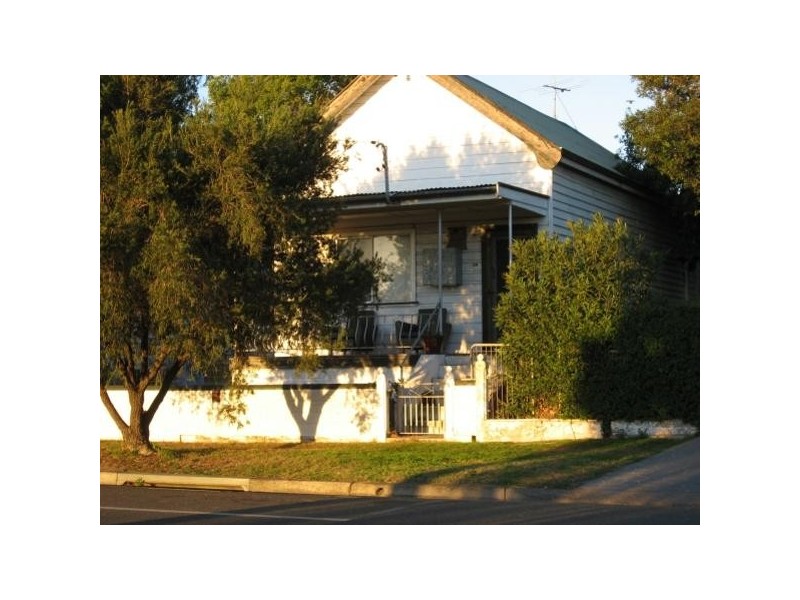 30 Cumberland Street, Cessnock NSW 2325