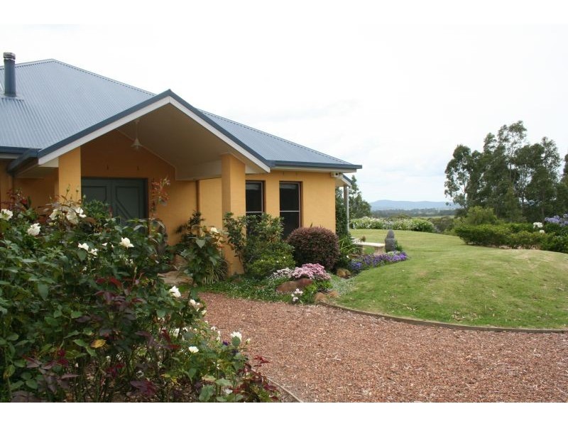 141 Camp Road, Lovedale NSW 2325