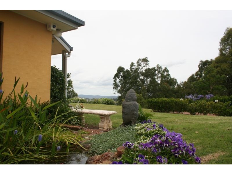 141 Camp Road, Lovedale NSW 2325