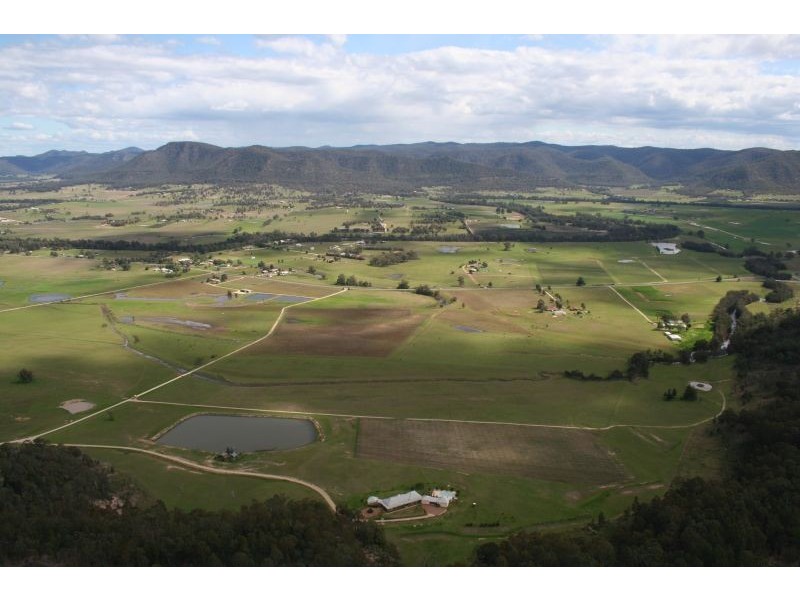 1297 Broke Road, Broke NSW 2330
