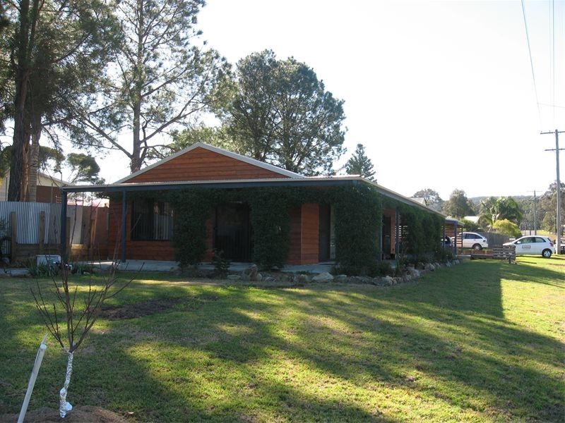 52  Bennett Street, Millfield NSW 2325