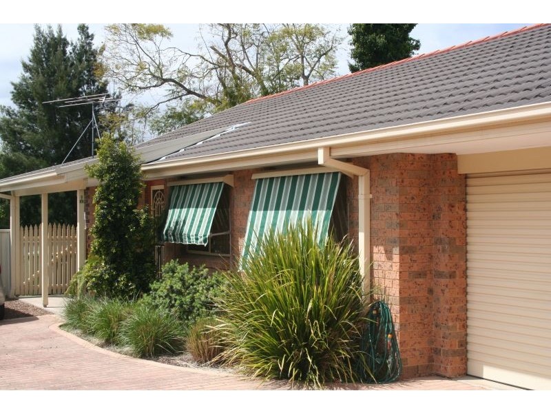 2/8B  Shedden Street, Cessnock NSW 2325