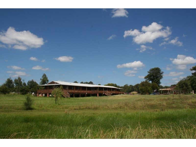 100  Wine Country Drive, Nulkaba NSW 2325