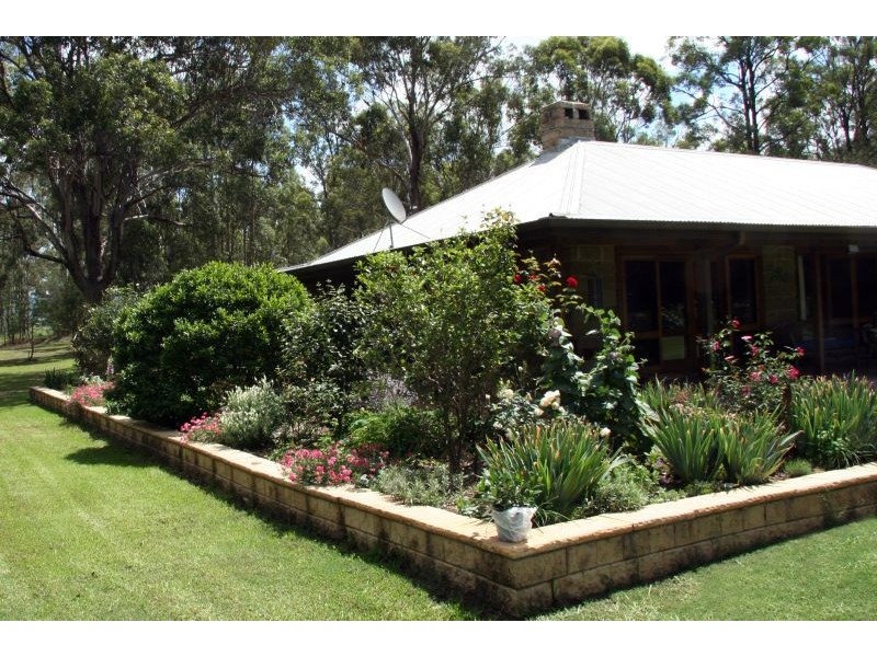 72 Gillards Lane, Pokolbin NSW 2320