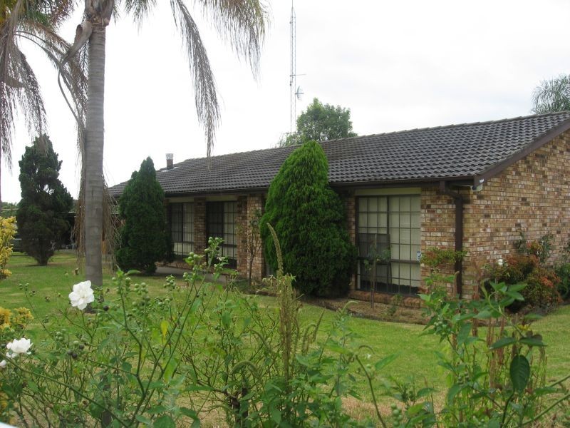 8  Racecourse Road, Cessnock NSW 2325