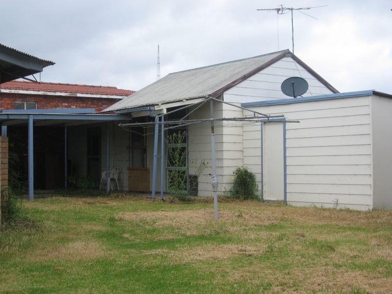 8  Racecourse Road, Cessnock NSW 2325