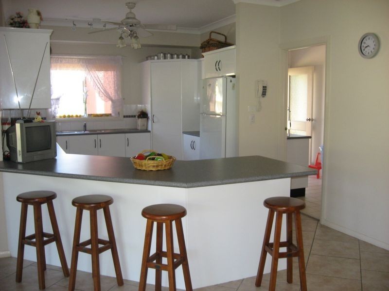 483 Sandy Creek Road, Mount Vincent NSW 2323