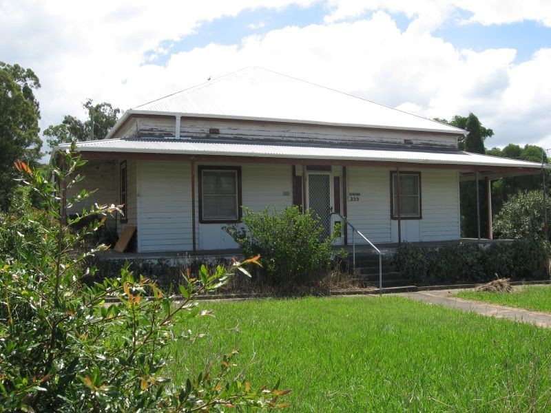 255  Vincent Street, Cessnock NSW 2325