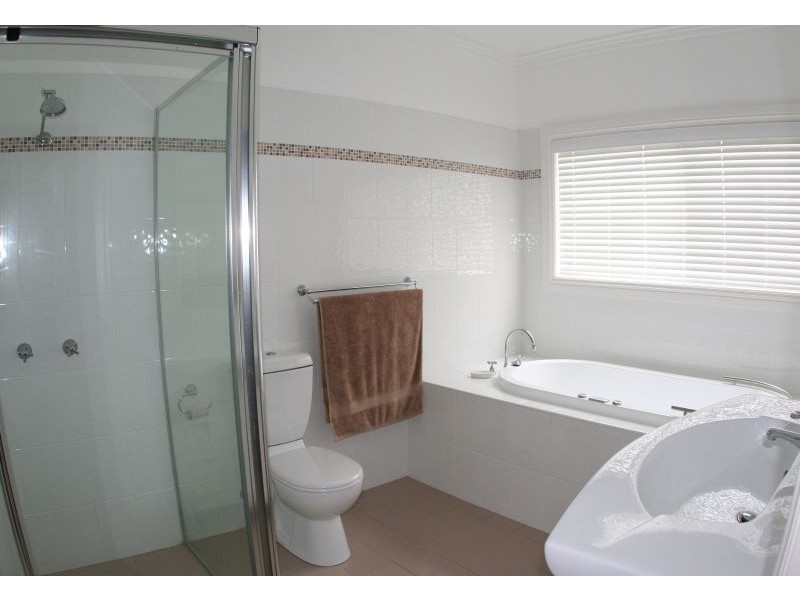 North Rothbury NSW 2335