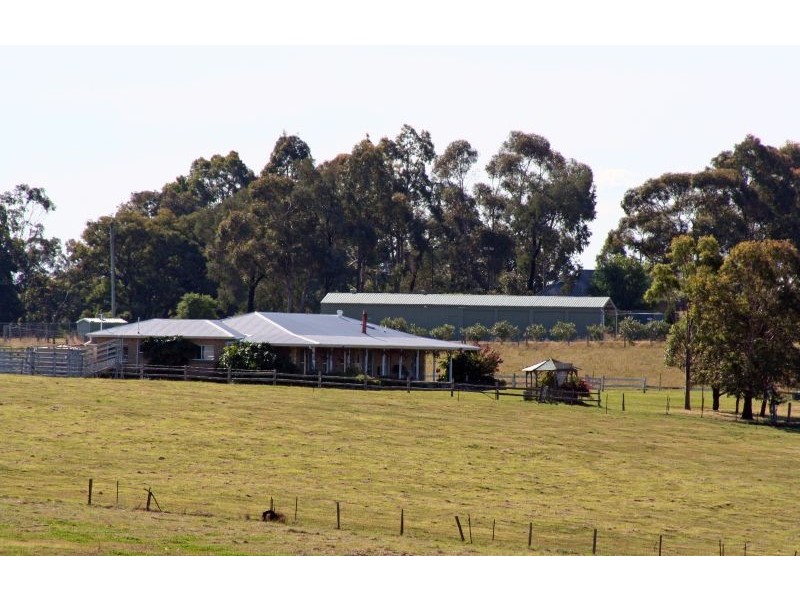 BANK  SAYS YOU MUST SELL NOW, Pokolbin NSW 2320