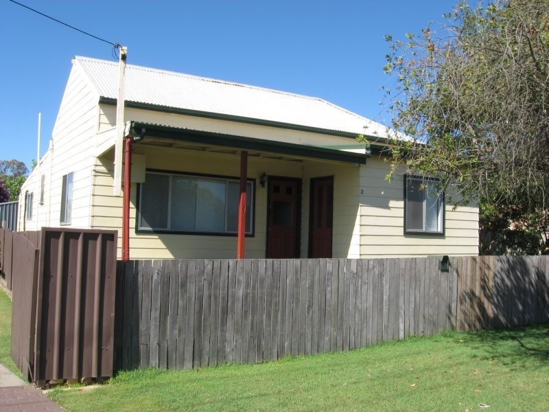 2  Marlton Avenue, Cessnock NSW 2325
