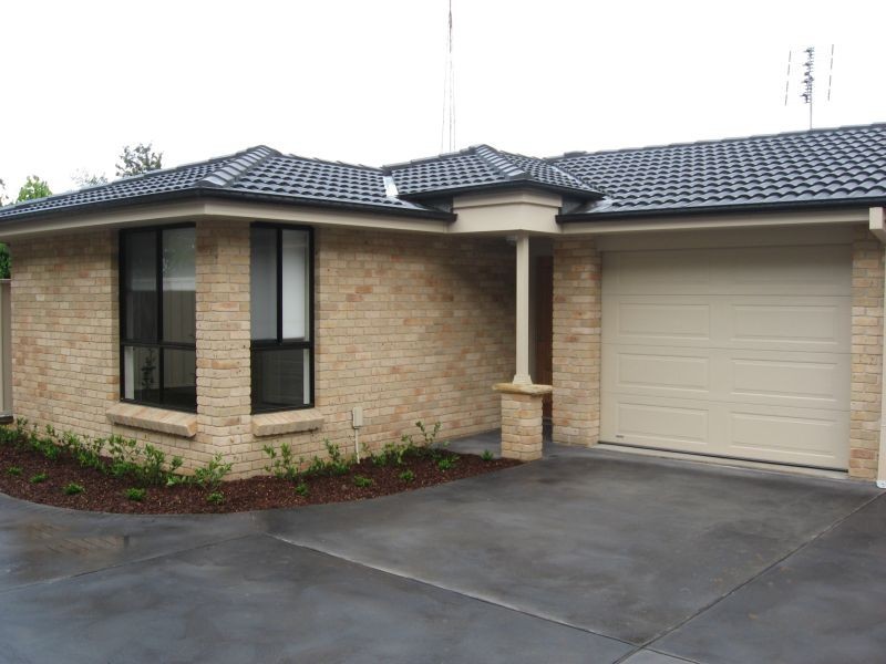 2/9  King Street, Cessnock NSW 2325
