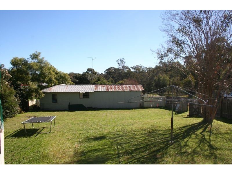 65  Main Road, Paxton NSW 2325