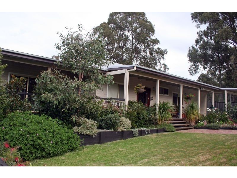 75  Ellalong Street, Kearsley NSW 2325