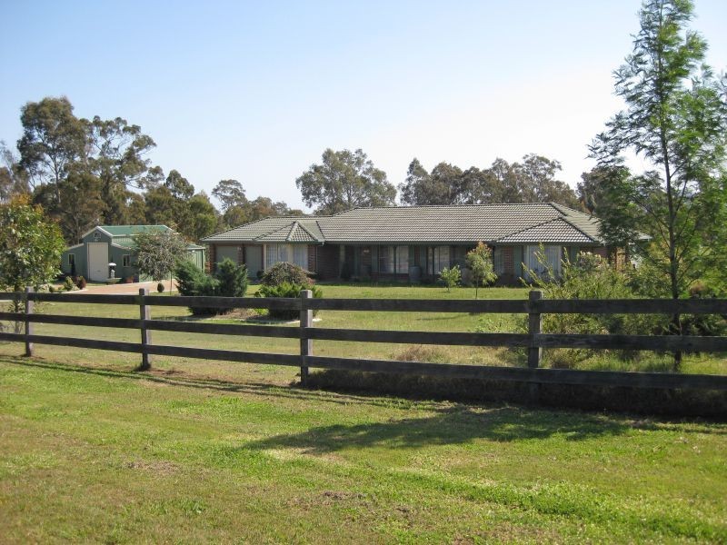 105  Brokenback Road, Branxton NSW 2335