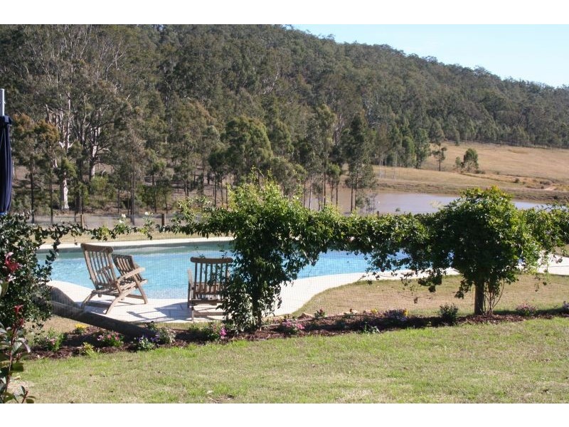 141  Camp Road, Lovedale NSW 2325