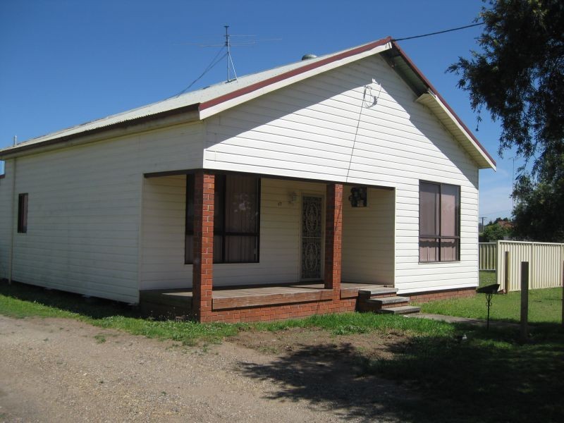47 Alexander Street, Cessnock NSW 2325