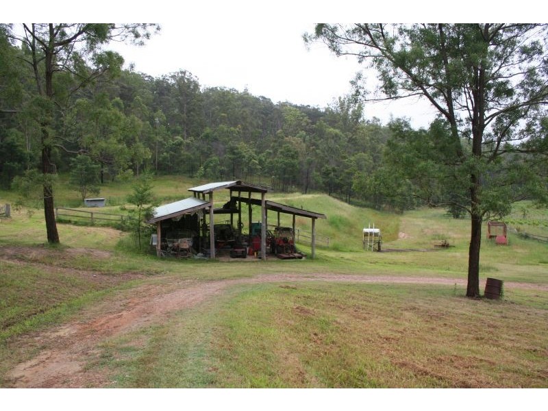 106 Blaxlands Arm Rd, Laguna NSW 2325