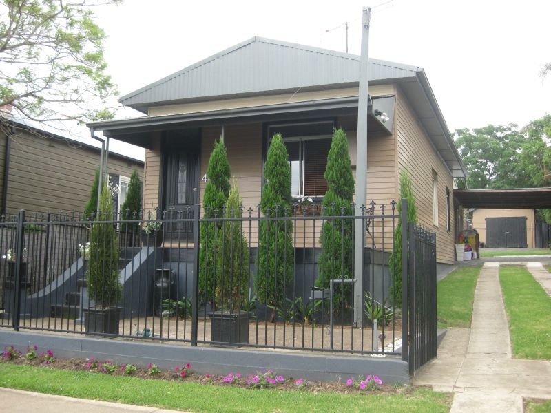 44   Hall Street, Cessnock NSW 2325