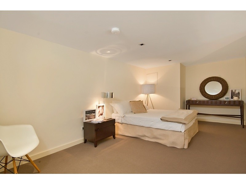 2 Lyons Road, Camperdown NSW 2050