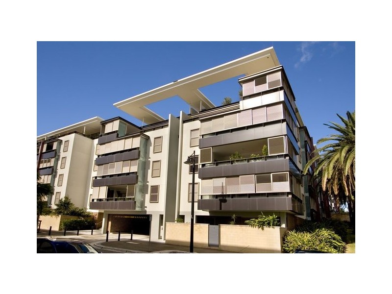 2207/4 Sterling Circuit, Camperdown NSW 2050