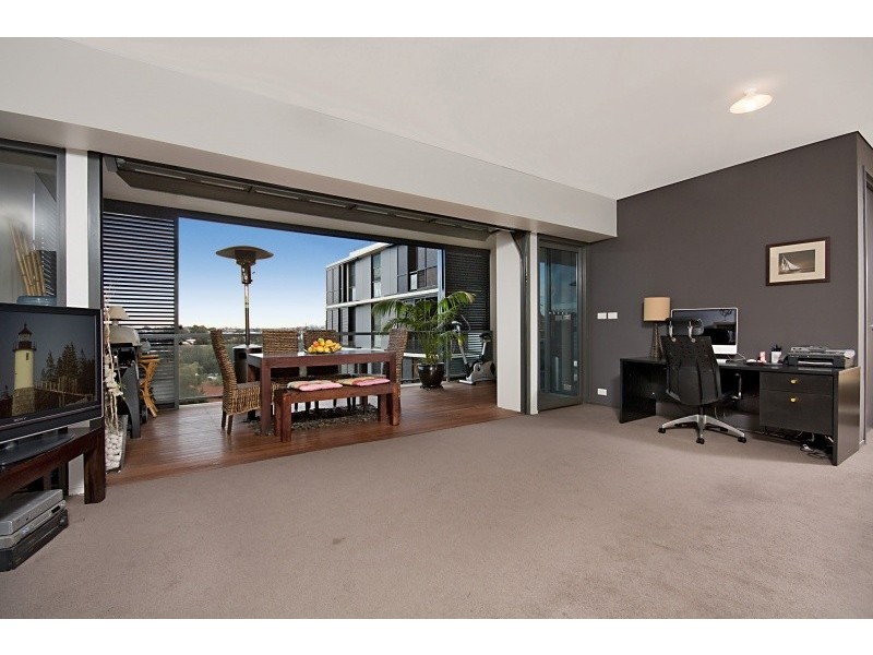 603/7 Sterling Circuit, Camperdown NSW 2050