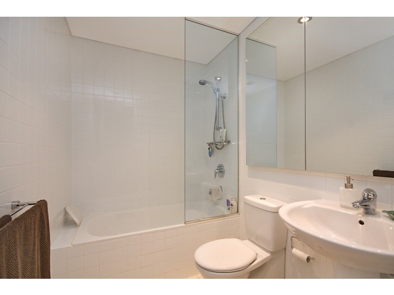 28/20 Pyrmont Bridge Road, Camperdown NSW 2050