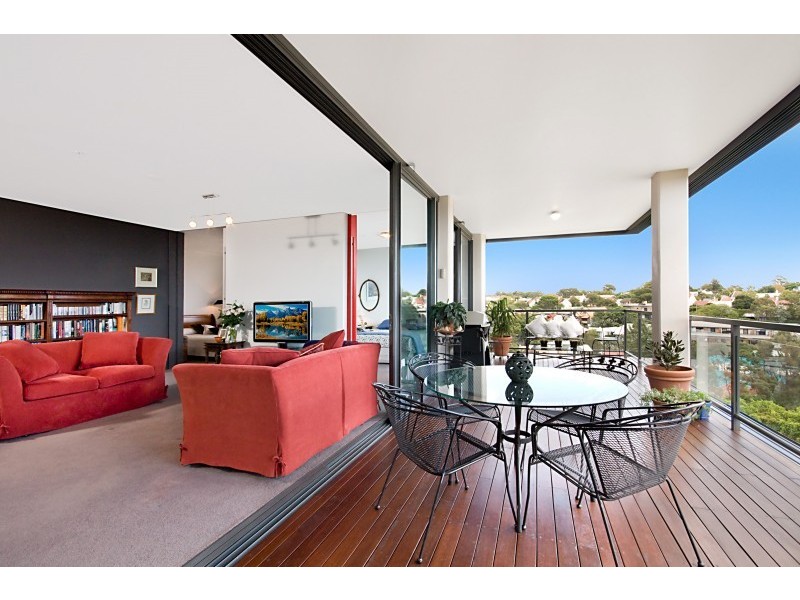 610/7 Sterling Circuit, Camperdown NSW 2050