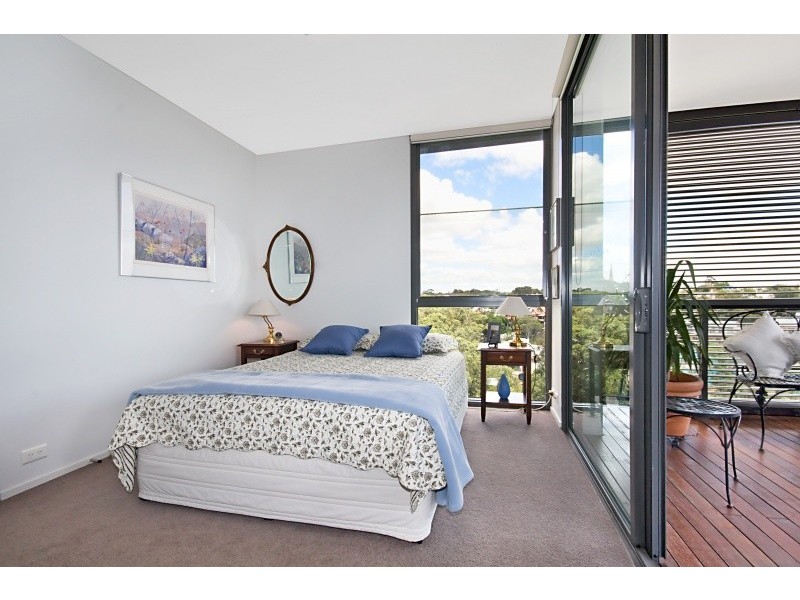 610/7 Sterling Circuit, Camperdown NSW 2050