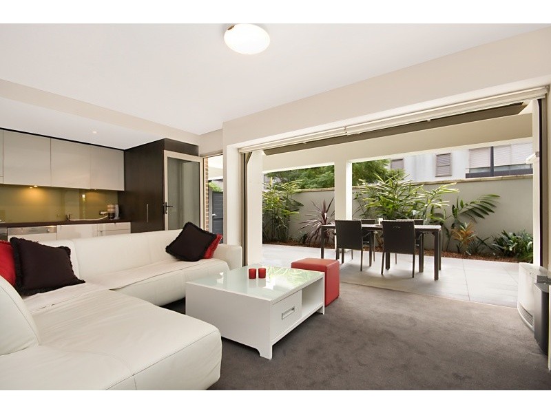 3102/1 Alexandra Drive, Camperdown NSW 2050