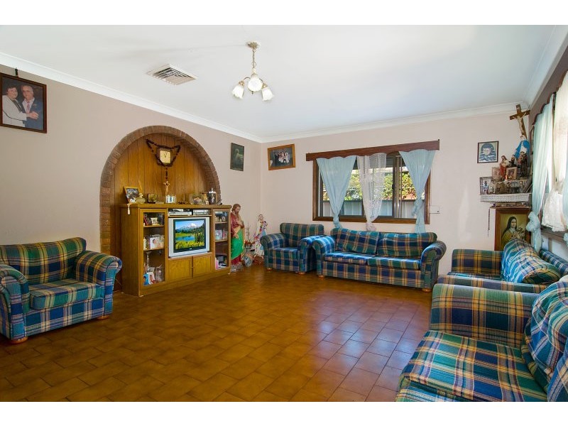 24 Illawarra Road, Marrickville NSW 2204
