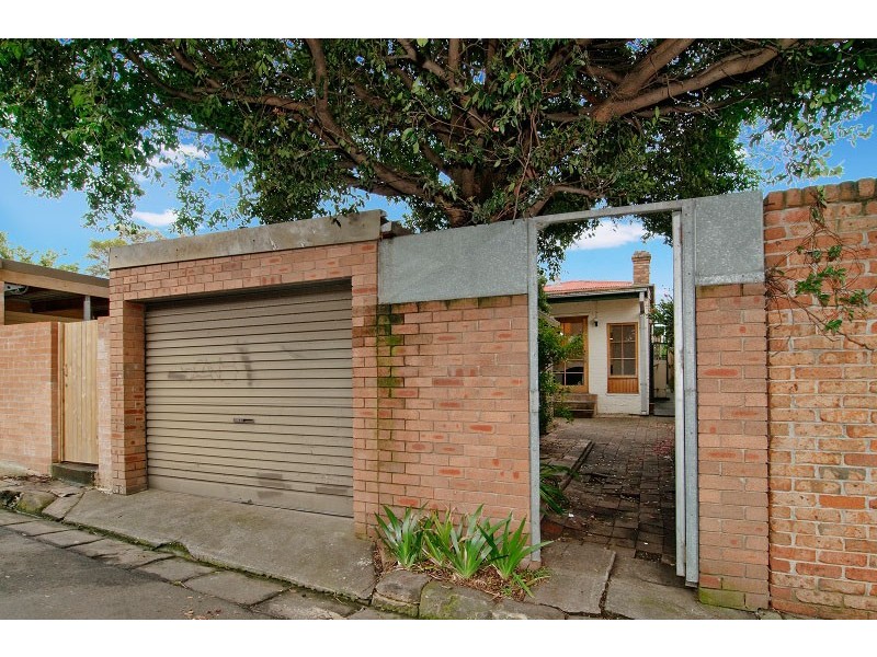 13 Macaulay Road, Stanmore NSW 2048