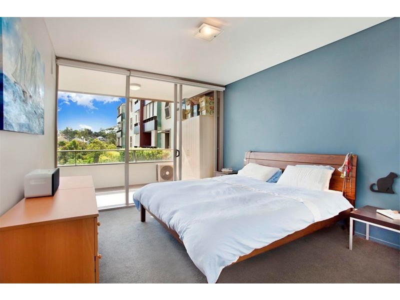 5209/8 Alexandra Drive, Camperdown NSW 2050