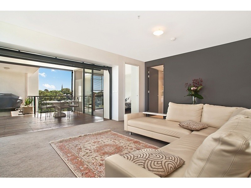 514/7 Sterling Circuit, Camperdown NSW 2050