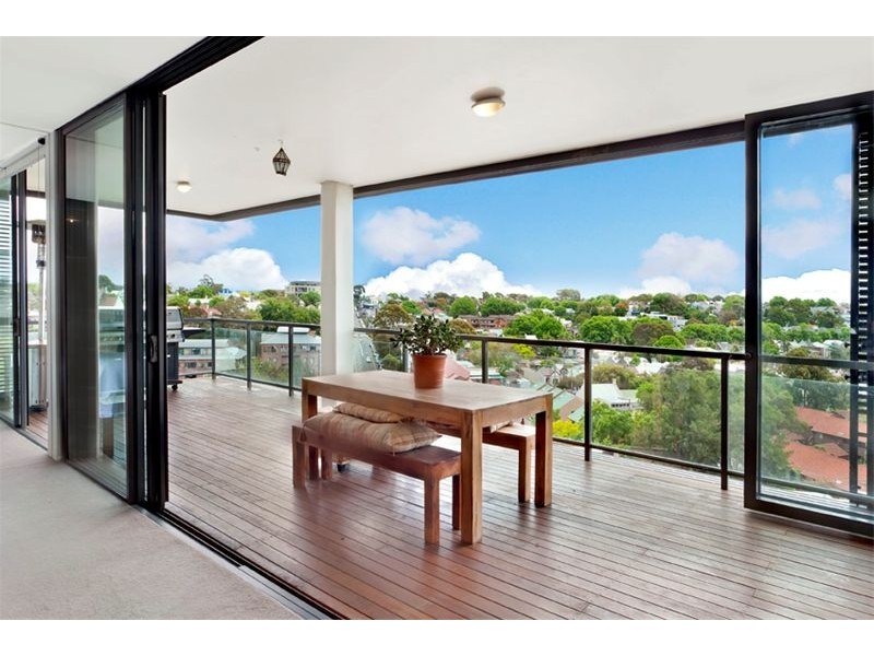 710/7 Sterling Circuit, Camperdown NSW 2050