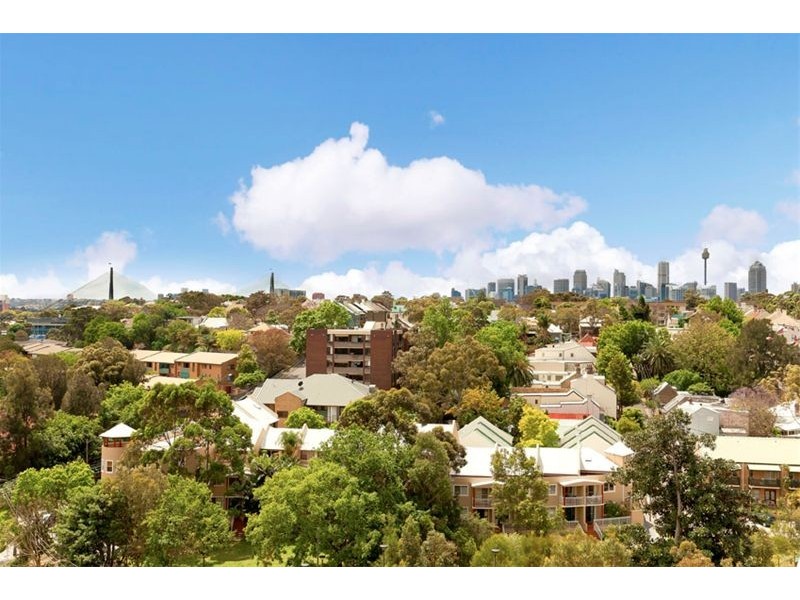 710/7 Sterling Circuit, Camperdown NSW 2050