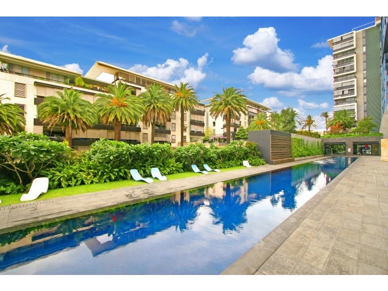 2403/4 Sterling Circuit, Camperdown NSW 2050