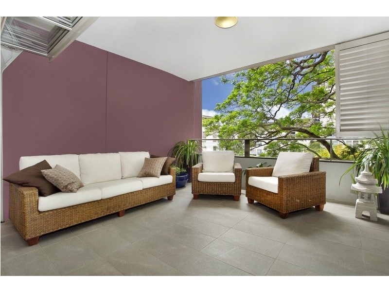 2513/4 Sterling Circuit, Camperdown NSW 2050