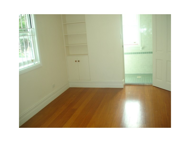 142 Probert Street, Newtown NSW 2042