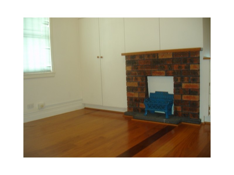 142 Probert Street, Newtown NSW 2042