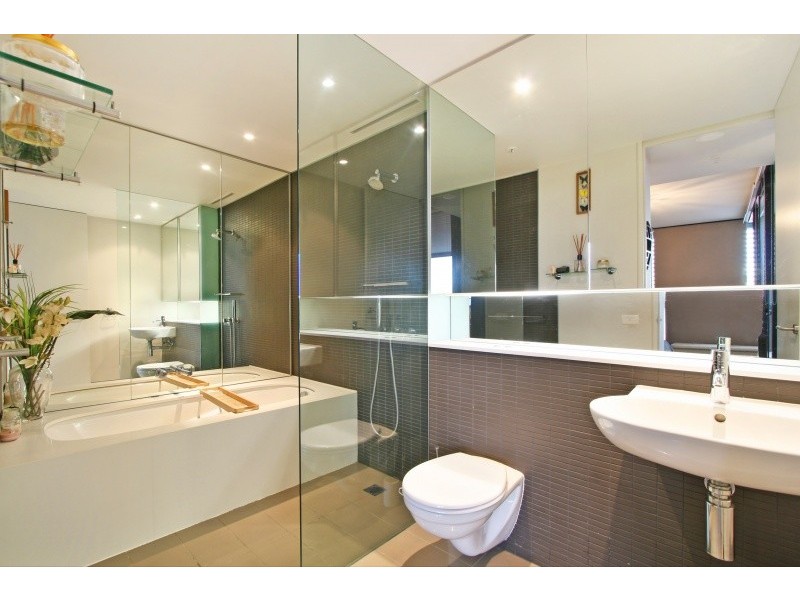 409/5 Sterling Circuit, Camperdown NSW 2050