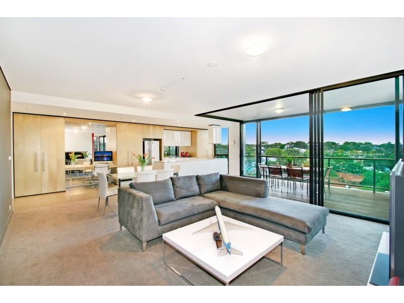 511/7 Sterling Circuit, Camperdown NSW 2050
