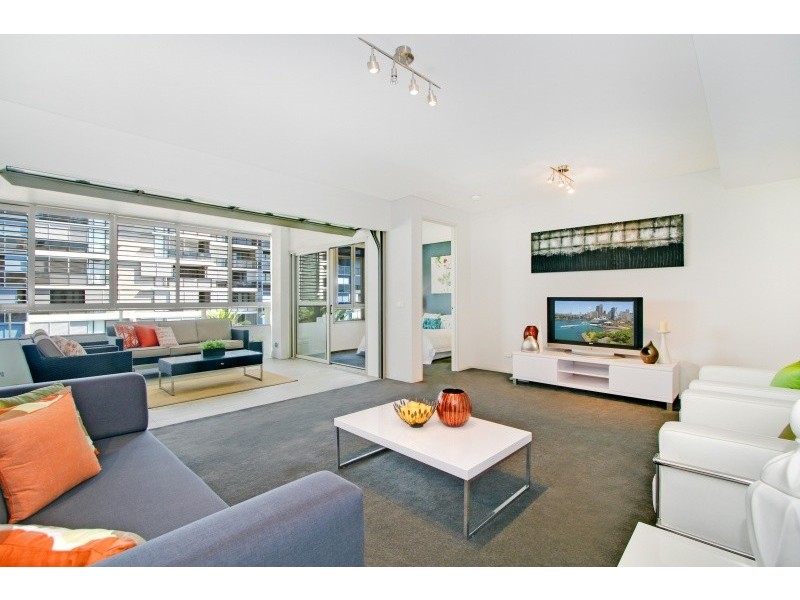 1401/2 Sterling Circuit, Camperdown NSW 2050