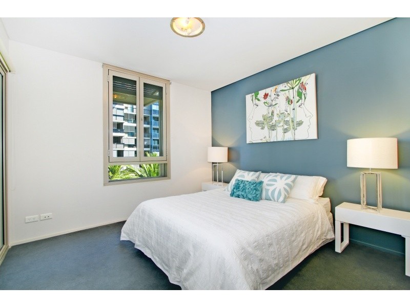 1401/2 Sterling Circuit, Camperdown NSW 2050