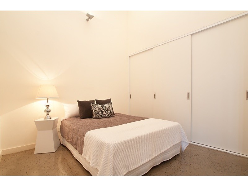 4 Lyons Road, Camperdown NSW 2050