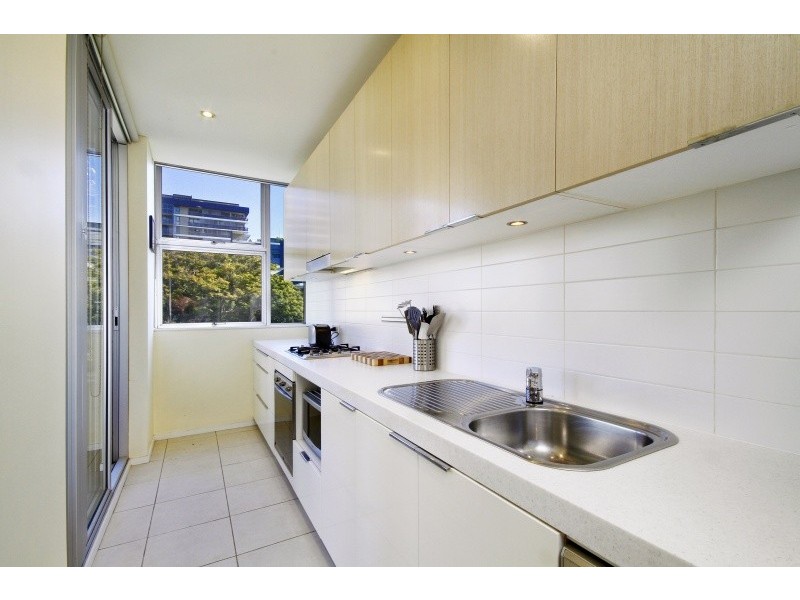 82 4 Alexandra Drive, Camperdown NSW 2050