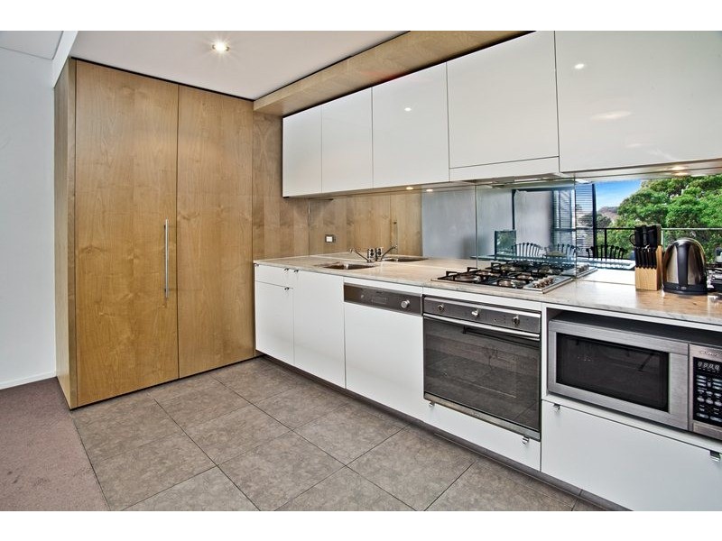 608/7 Sterling Circuit, Camperdown NSW 2050