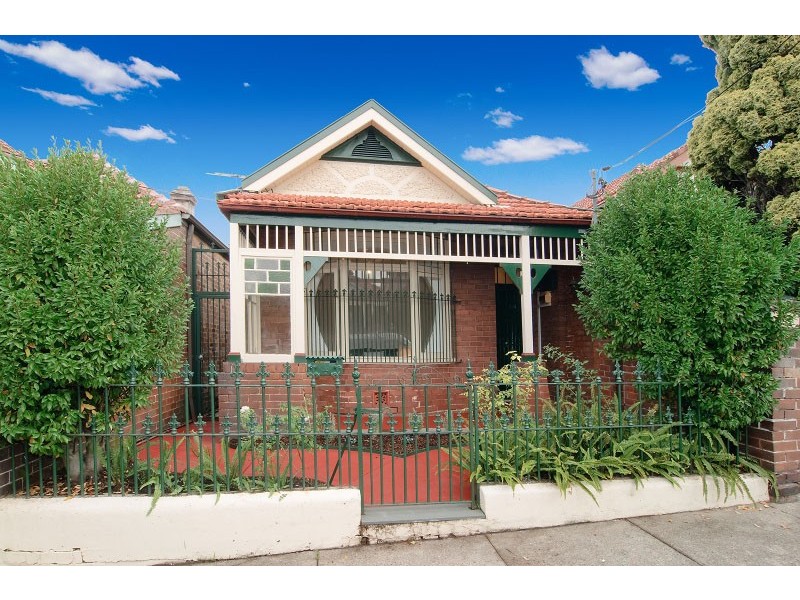 13 Macaulay Road, Stanmore NSW 2048