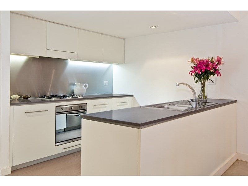 12 Lyons Road, Camperdown NSW 2050